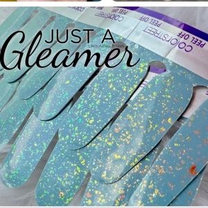 Color Street Just A Gleamer